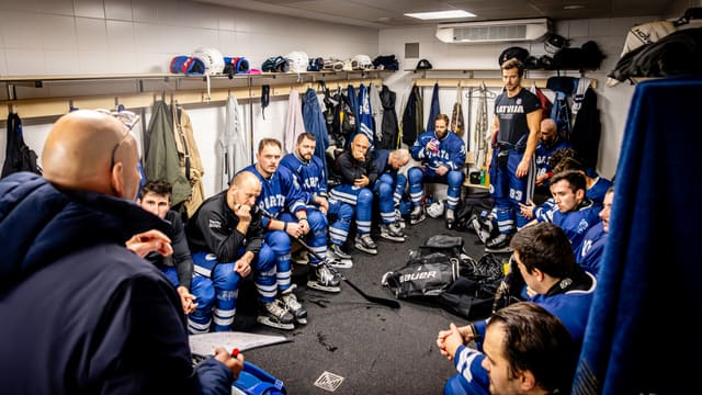 Locker room before the puck drops